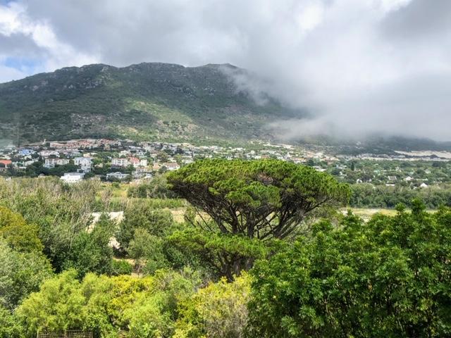 To Let 5 Bedroom Property for Rent in Hout Bay Western Cape